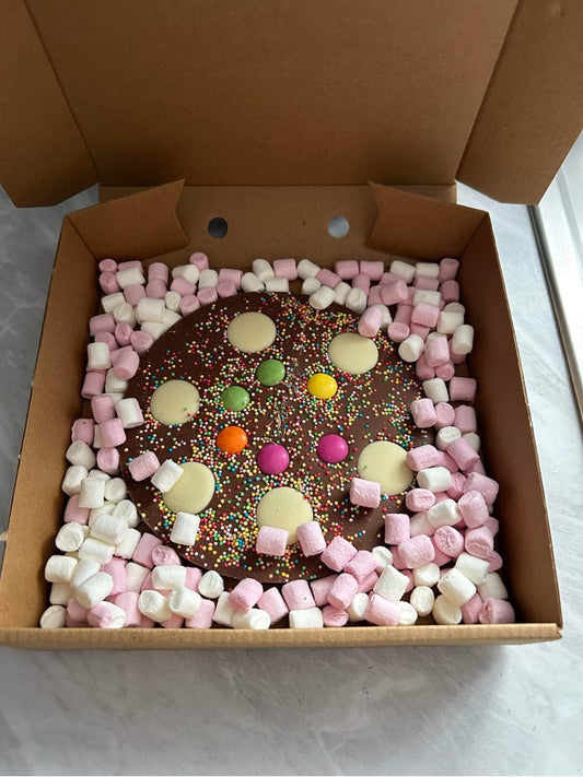 Milk Chocolate Pizza With Mallows